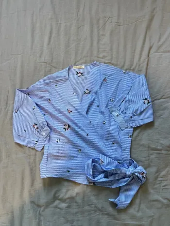 Blouse, cache-cœur