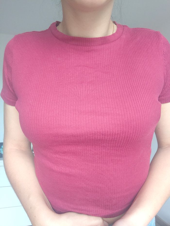 T-shirt bordeau - photo numéro 2