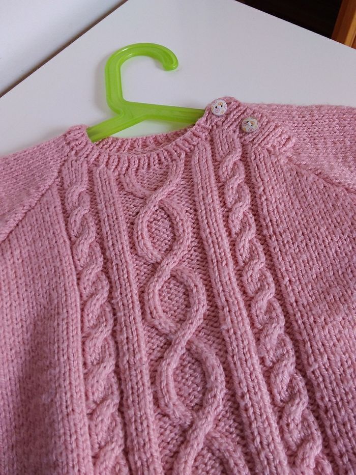 Pull fille 18-24 mois fait main - photo numéro 3