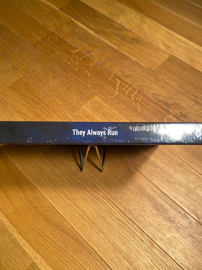 They always run collector’s edition - PS4 / PS5 - coffret neuf - photo numéro 3