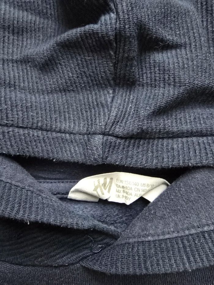 Sweat à capuche bleu - H&M - Taille 9/10 ans - photo numéro 2