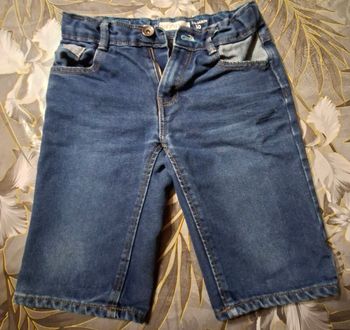 Bermuda en jean  10 ans