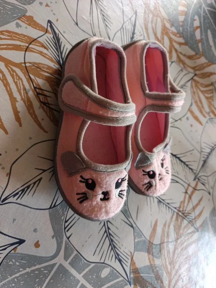 Chaussons souris taille 27 - photo numéro 2