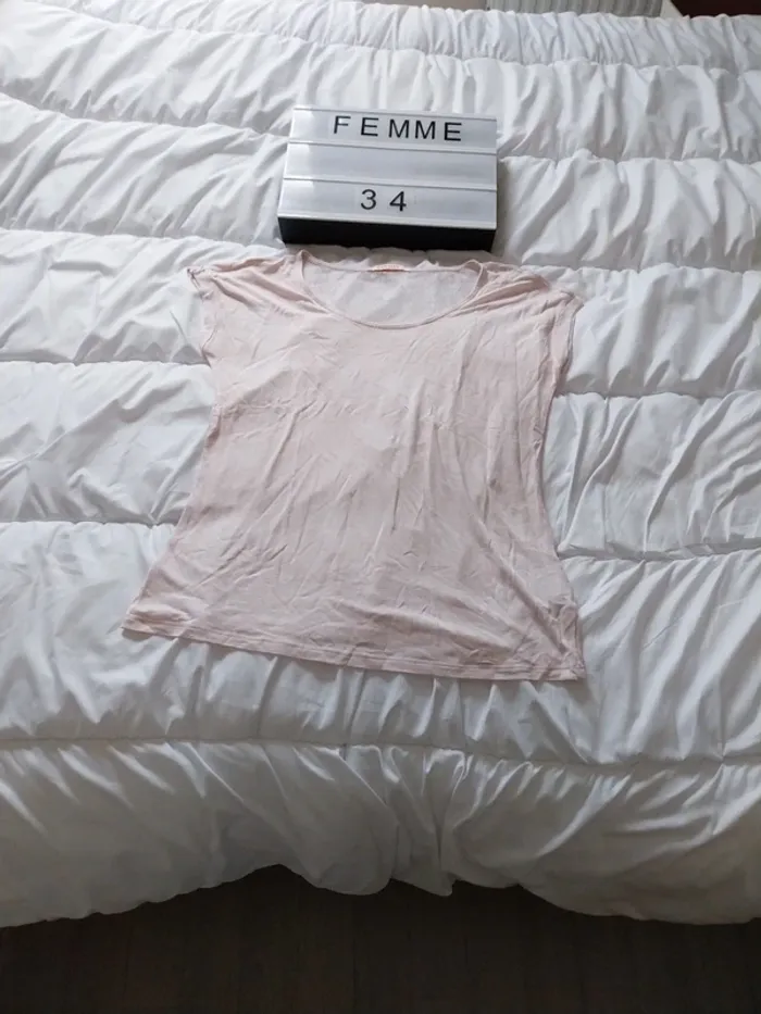 Tee-shirt manche courte femme taille 34