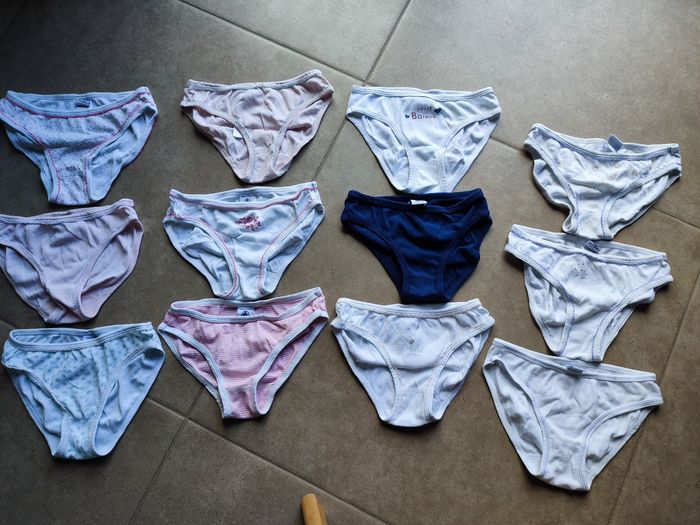 Lot 12 culottes petit bateau 10 ans