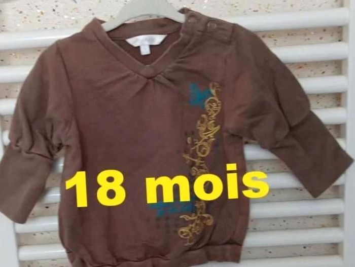 Sweat  marron  motif  jaune  bleu  Kid Kanaï  Taille 18 mois