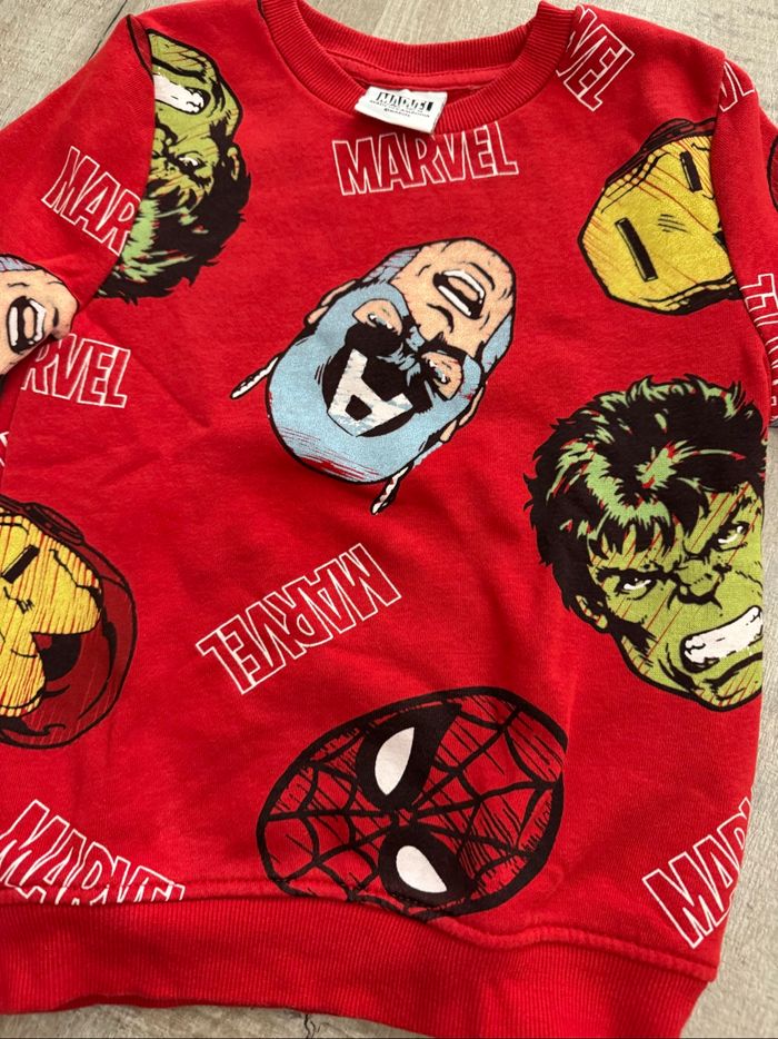 Pull Marvel 2-3 ans 98 - photo numéro 3