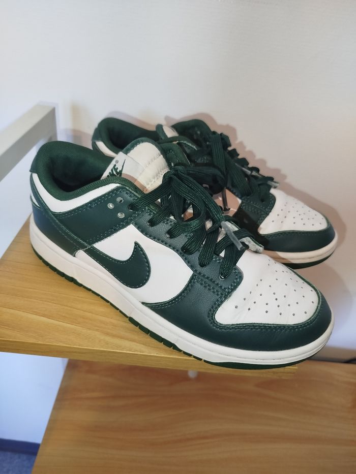 Nike verte - photo numéro 2