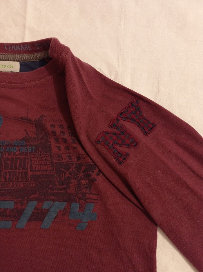 Marque .tex kids. Pull manches longues couleur bordeaux col rond taille 7 ans voir photos - photo numéro 3