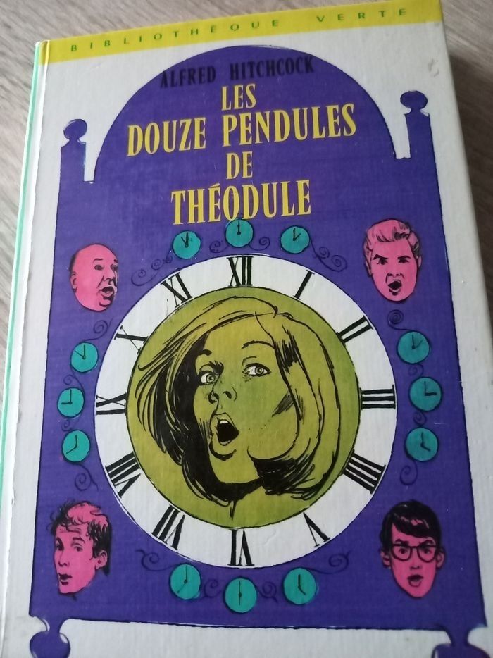 Les 12 pendules de theodule