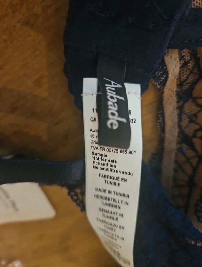 Soutien gorge corbeille Aubade 
Avec bijou Swarovski
85B - photo numéro 5