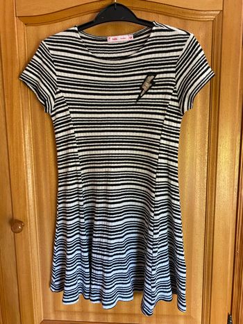 Robe 8 ans noire et blanche