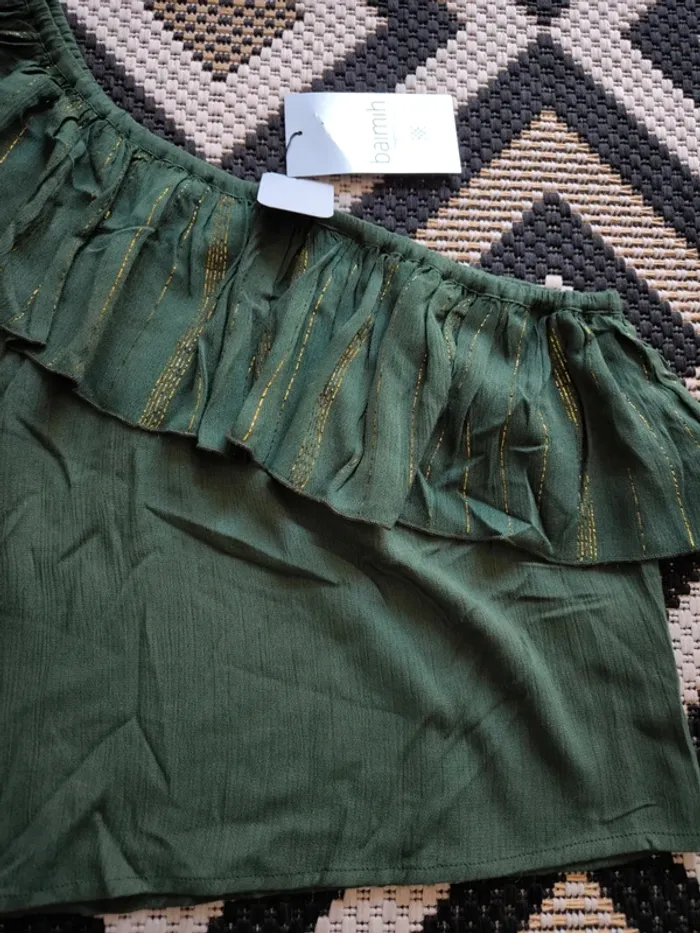 Top vert Baimih Taille M  Neuf avec étiquette - photo numéro 2