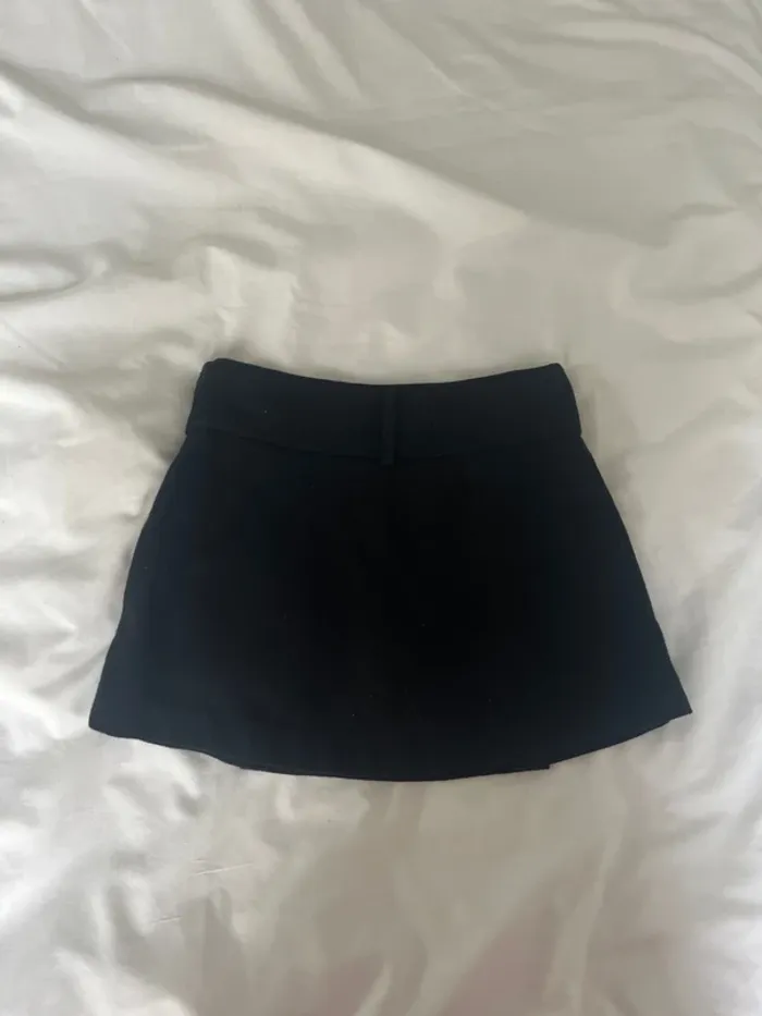 Jupe short noir Zara 10 ans - photo numéro 3