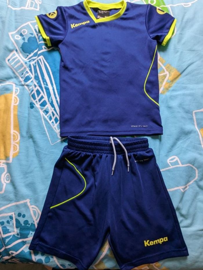 TENUE SPORT KEMPA pour garçon 6 ans
