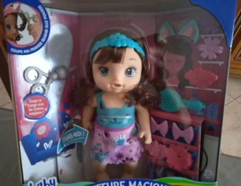 Poupée baby alive coiffure magique neuf