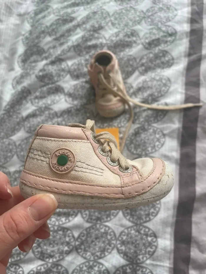 Chaussure taille 19 kickers - photo numéro 2