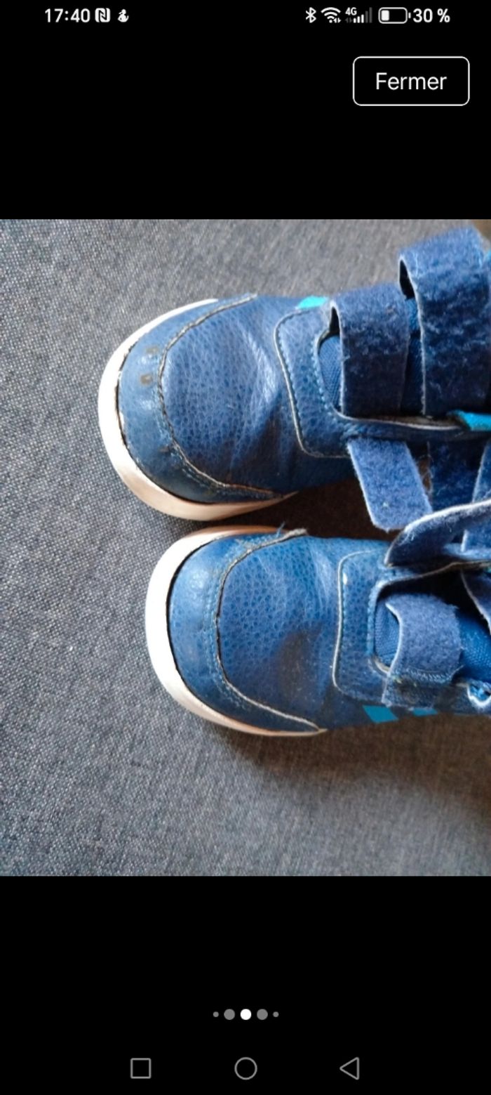 Lot baskets et chaussons 30 - photo numéro 5