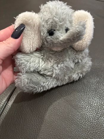 Petit peluche éléphant ancienne