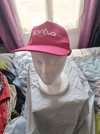 Casquette réglable taille unique neuve