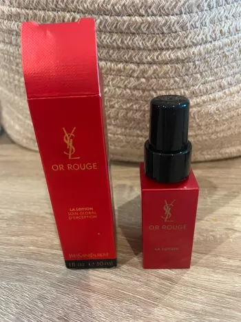 🧴 Lotion anti-âge Yves Saint Laurent Or Rouge 30 ml – Neuve