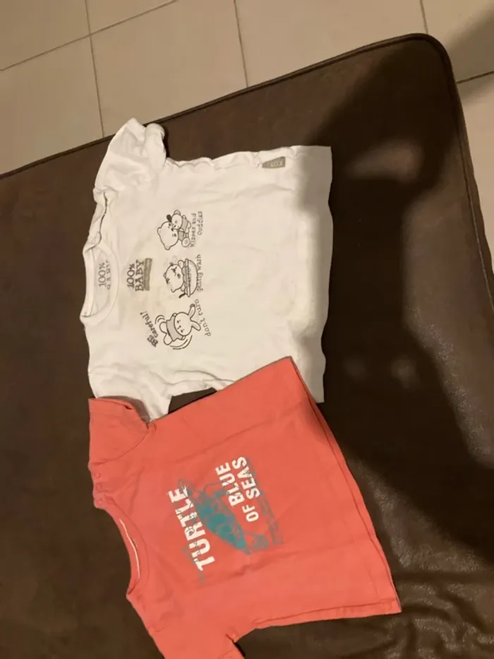 Lot t shirts taille 6 mois