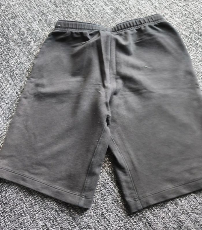 Short Decathlon 10 ans - photo numéro 2