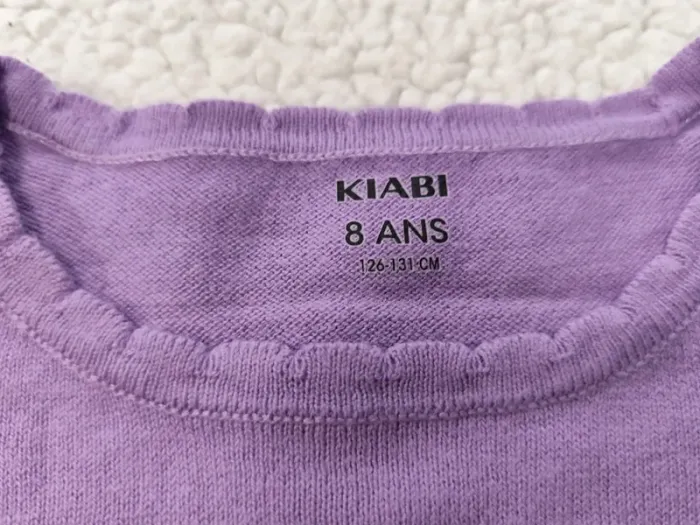 Pull Kiabi violet 8 ans - photo numéro 3