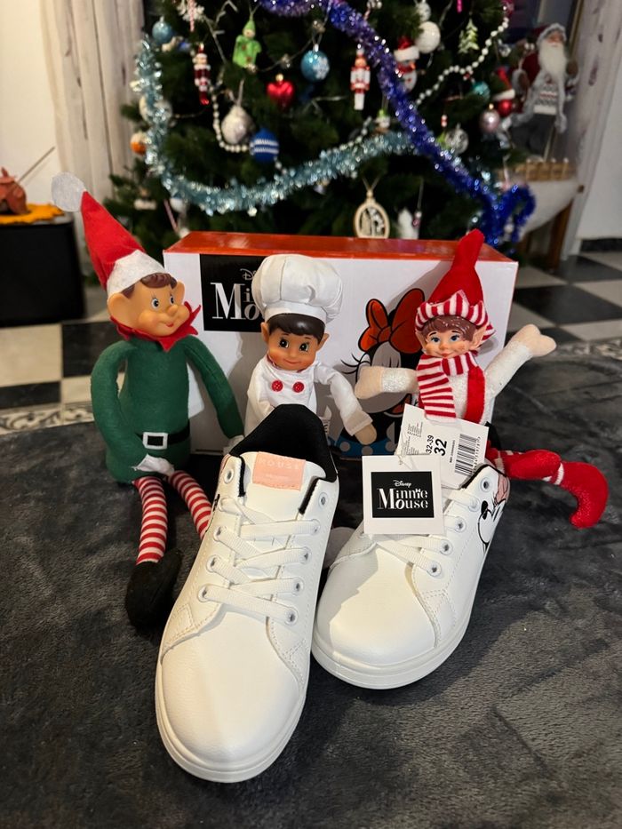 Basket Minnie mouse taille 32 - photo numéro 3