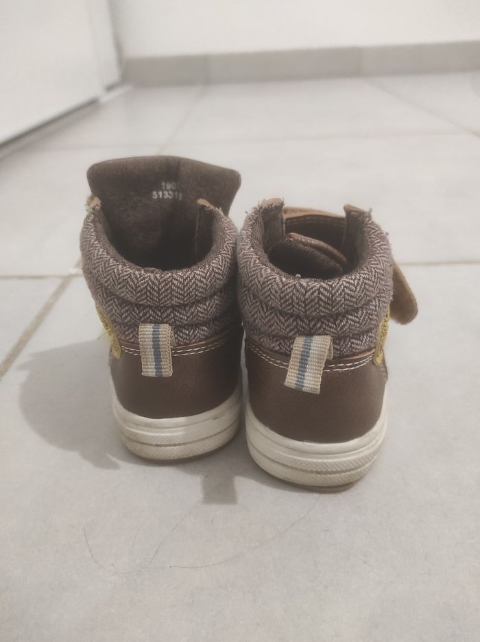 Chaussures t21 - photo numéro 4