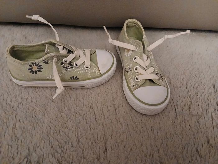 Chaussure fille, 23