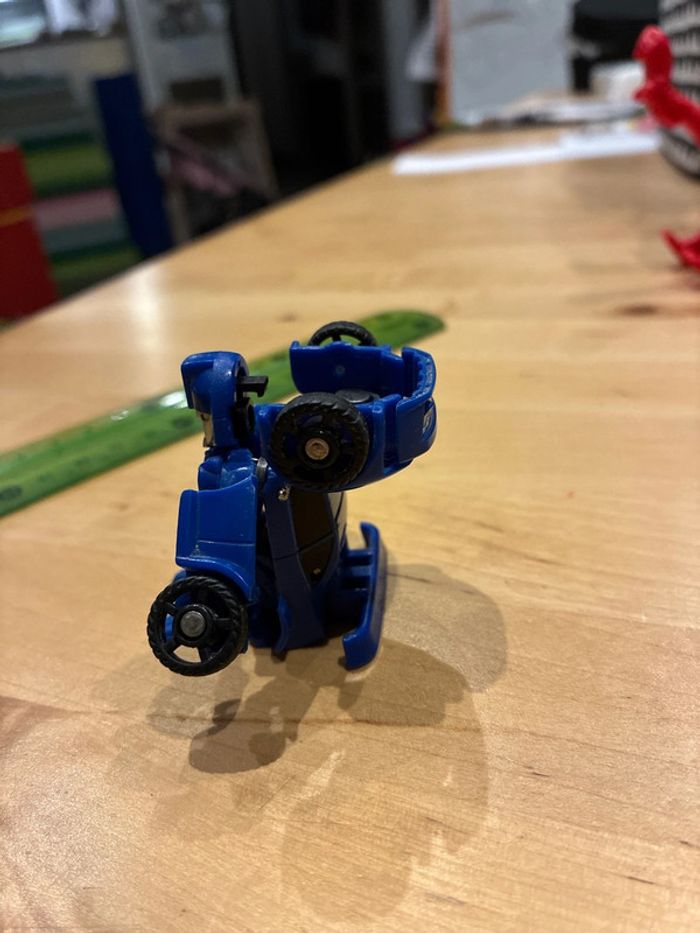 Hasbro 2011 Tomy Mini Bot Shots Mirage Transformer - photo numéro 4
