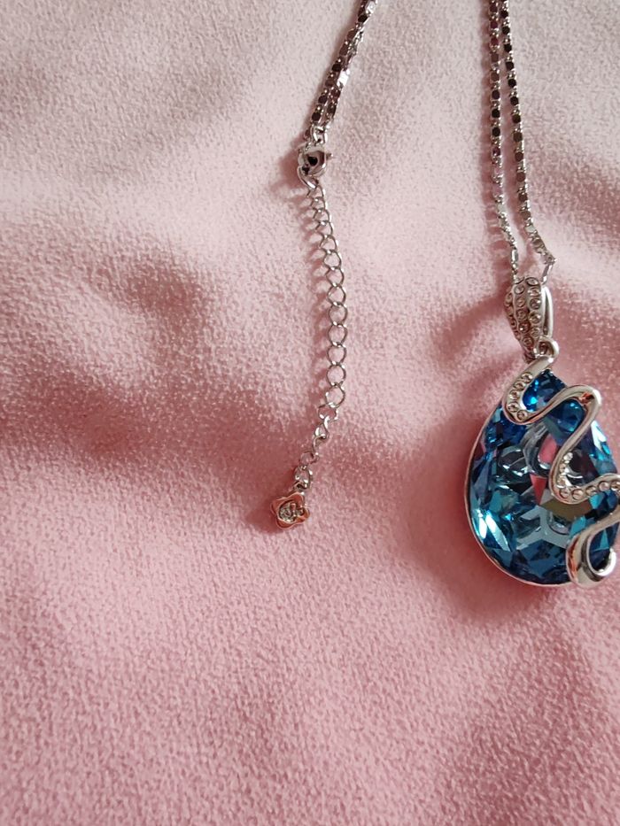 Collier pendentif - photo numéro 2