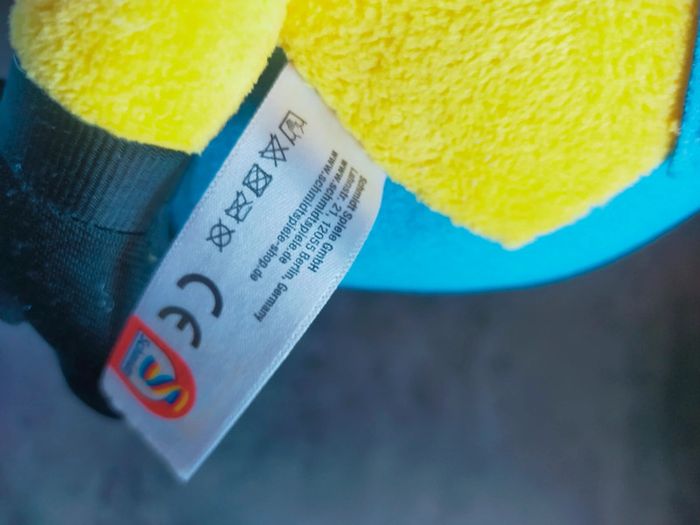 Peluche officiel minion, de moi moche et méchant avec son monocle - photo numéro 8