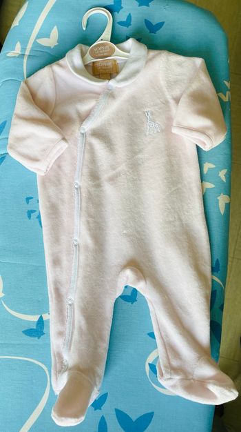 Pyjama bébé en velours rose et à col claudine - Sophie la Girafe® - 3 mois