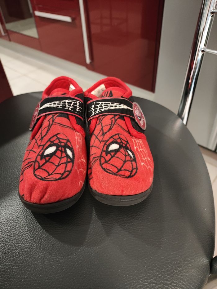 Chaussons Spider-Man pour enfant garçon – Taille 30 - photo numéro 2