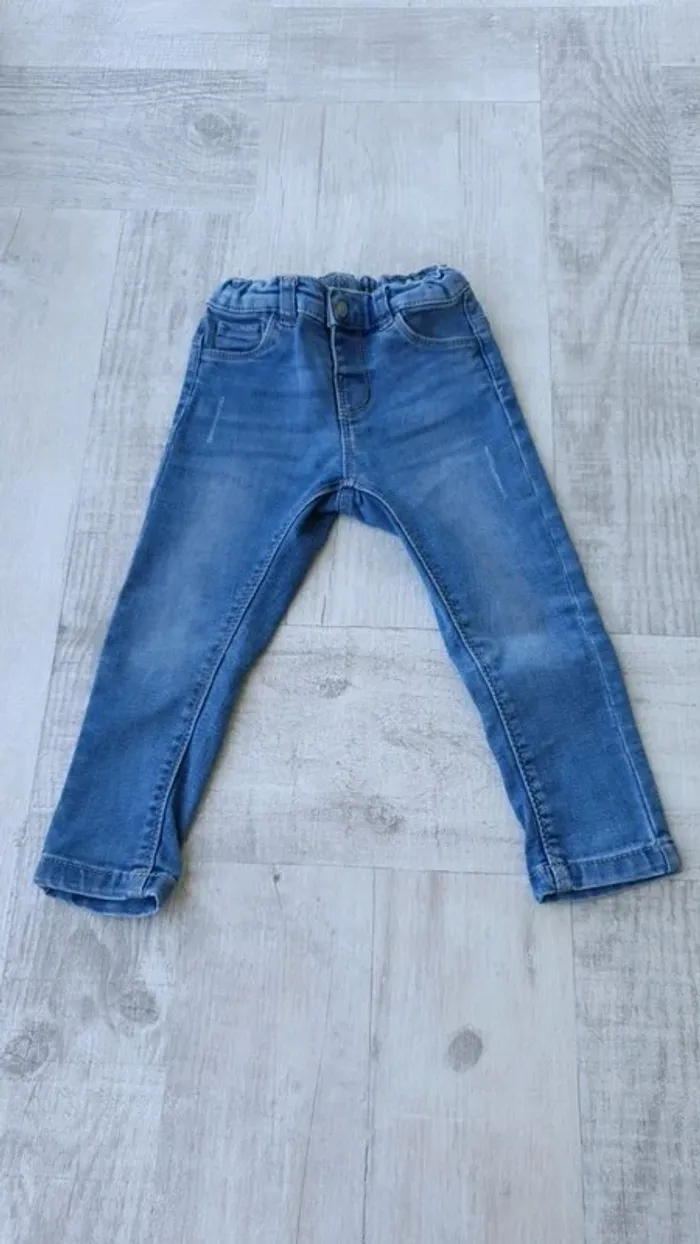 Jeans Taille 2 ans
