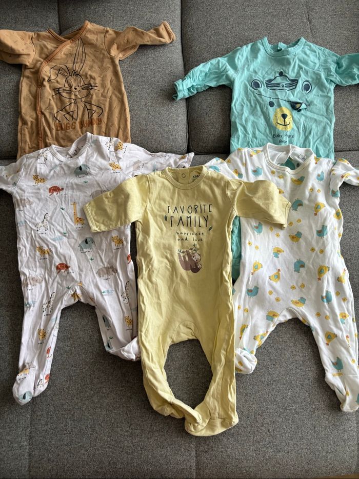 Lot vêtement bébé garçon 6 mois - photo numéro 4