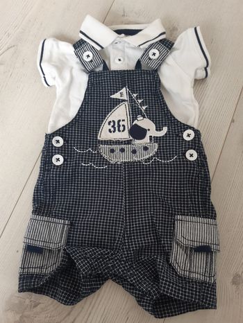 Ensemble salopette short T-shirt