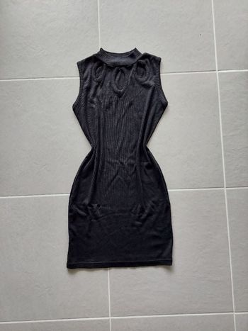 Robe courte noire taille M / 38