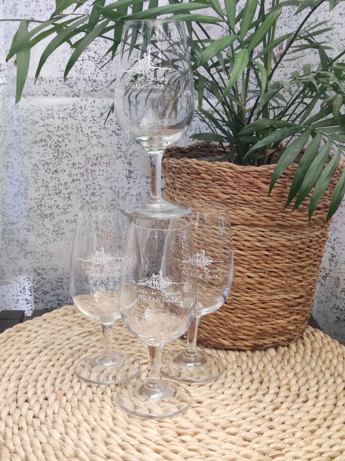 Verres à vin côte de brouilly et mickael gaze