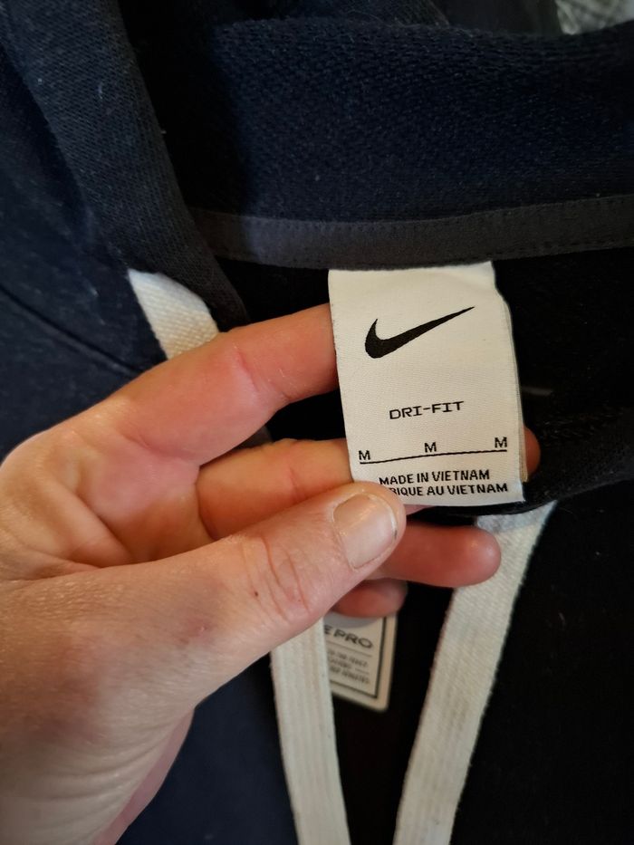 Sweat nikesweat nike - photo numéro 3