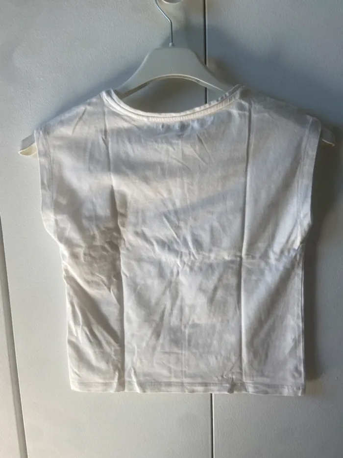 T-shirt sans manches - photo numéro 3