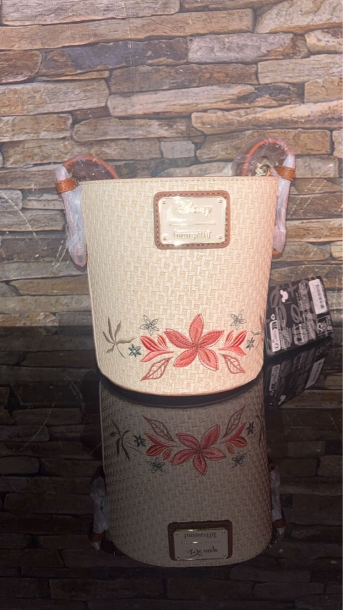 Sac à bandoulière Loungefly Lilo et Stitch Disney - photo numéro 3
