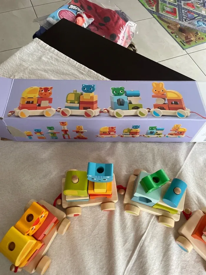 Train bois djeco créaroule neuf - photo numéro 2