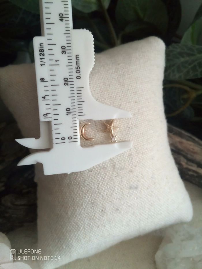 Petites boucles d'oreilles astres lune étoile - photo numéro 3