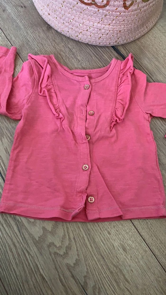 Gilet 6 mois fin - photo numéro 2