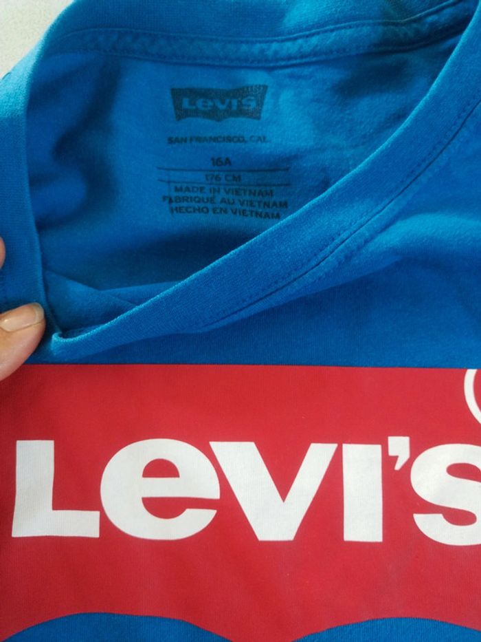 T shirt Levis taille 16 ans - photo numéro 2
