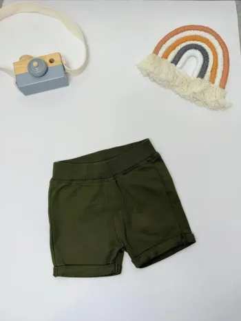 Short Guess bébé garçon kaki taille 3-6 mois comme neuf