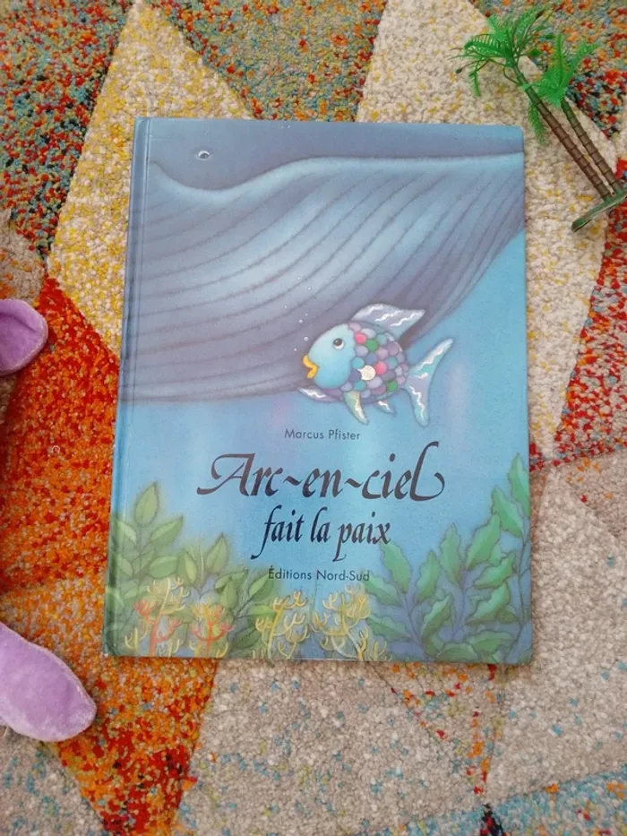 Le poisson arc en ciel fait la paix + grosse peluche poisson - photo numéro 3